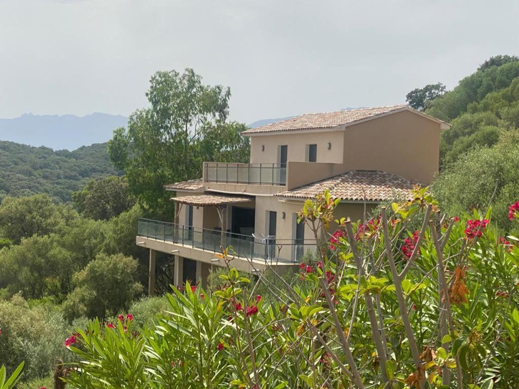 Via Mare Hotell Sainte-Lucie de Porto-Vecchio Exteriör bild
